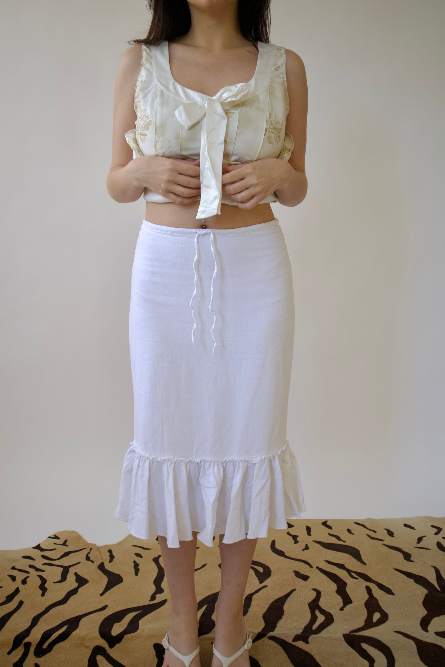 Ruffle hem midi skirt