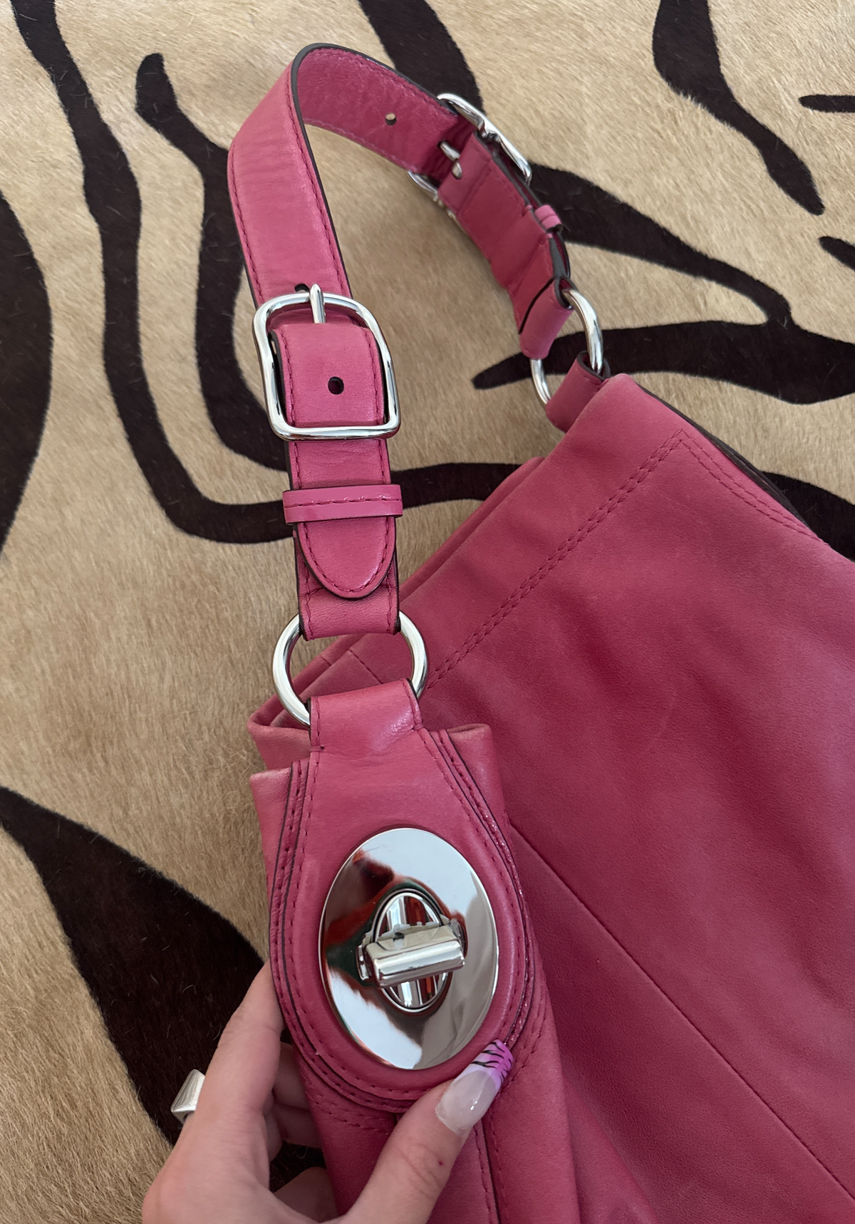00’s Coach pink leather bucket bag